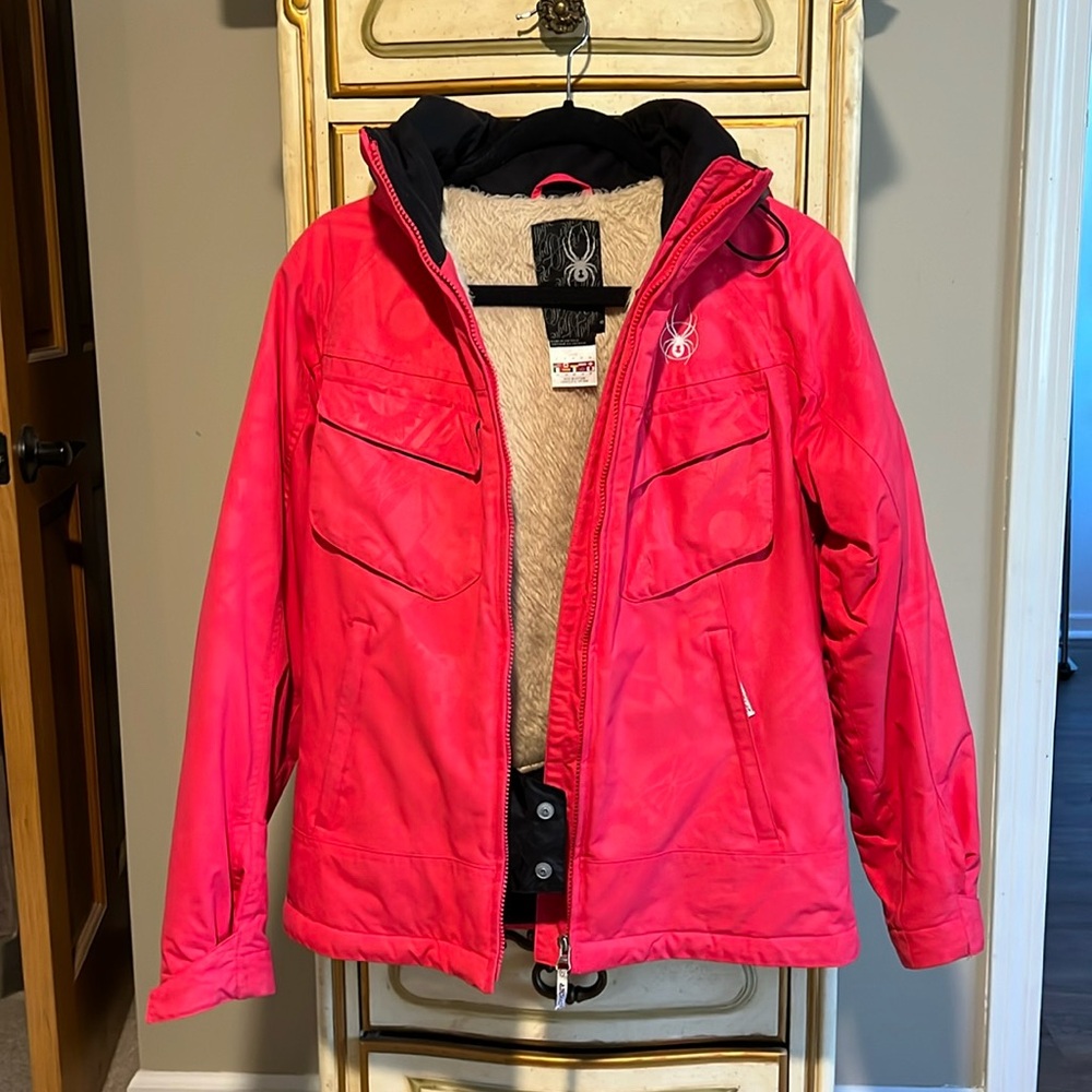 Spyder pink ski coat women’s size 8.